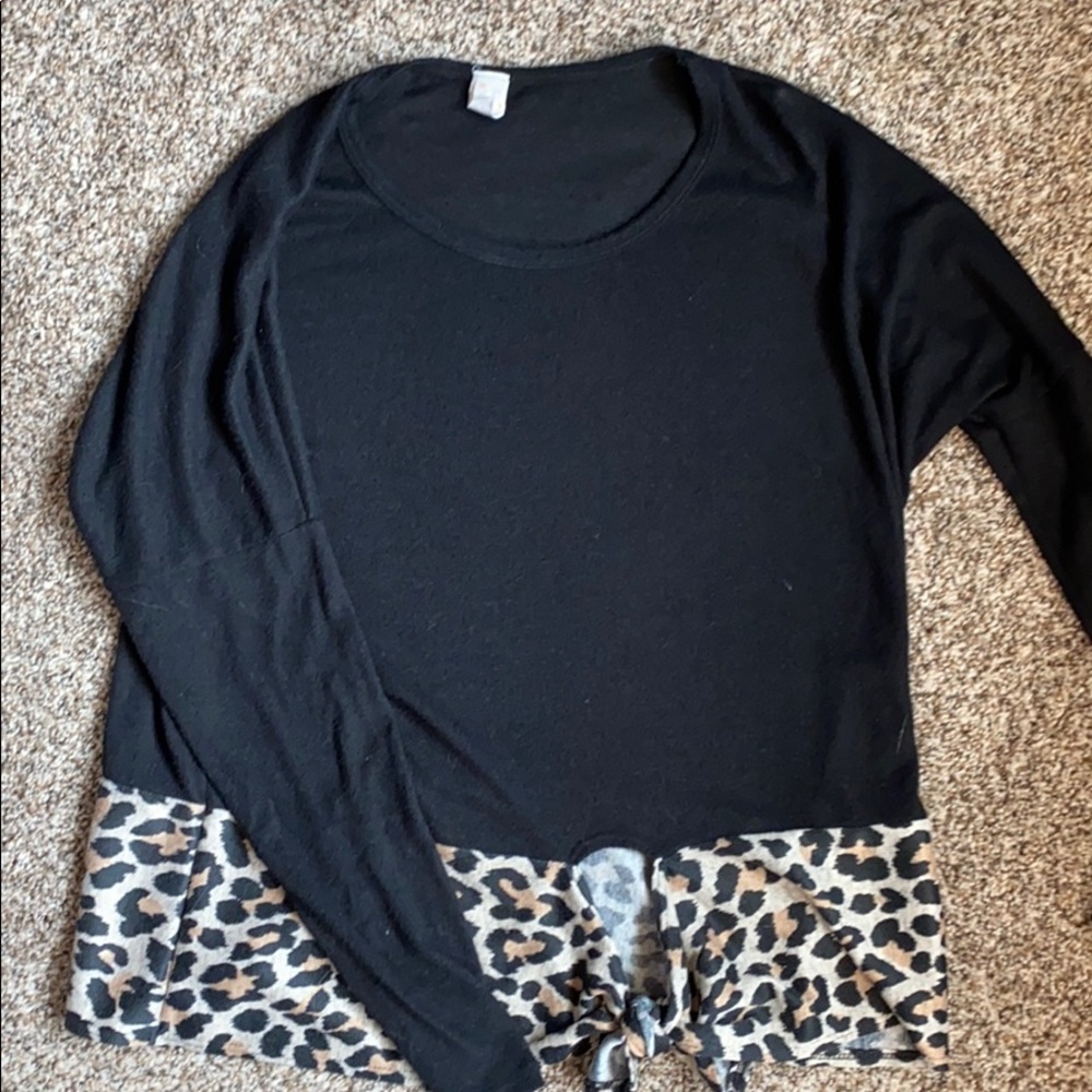 Knotted sweater top